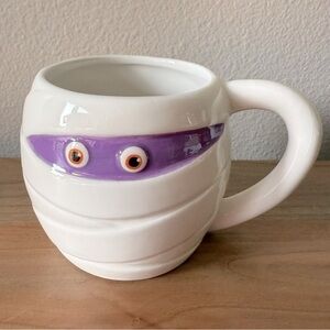 NWT Holiday Home 3D mummy mug 16 oz.